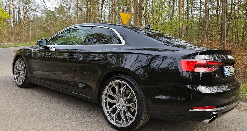 Audi A5 cena 140000 przebieg: 136000, rok produkcji 2016 z Toruń małe 121